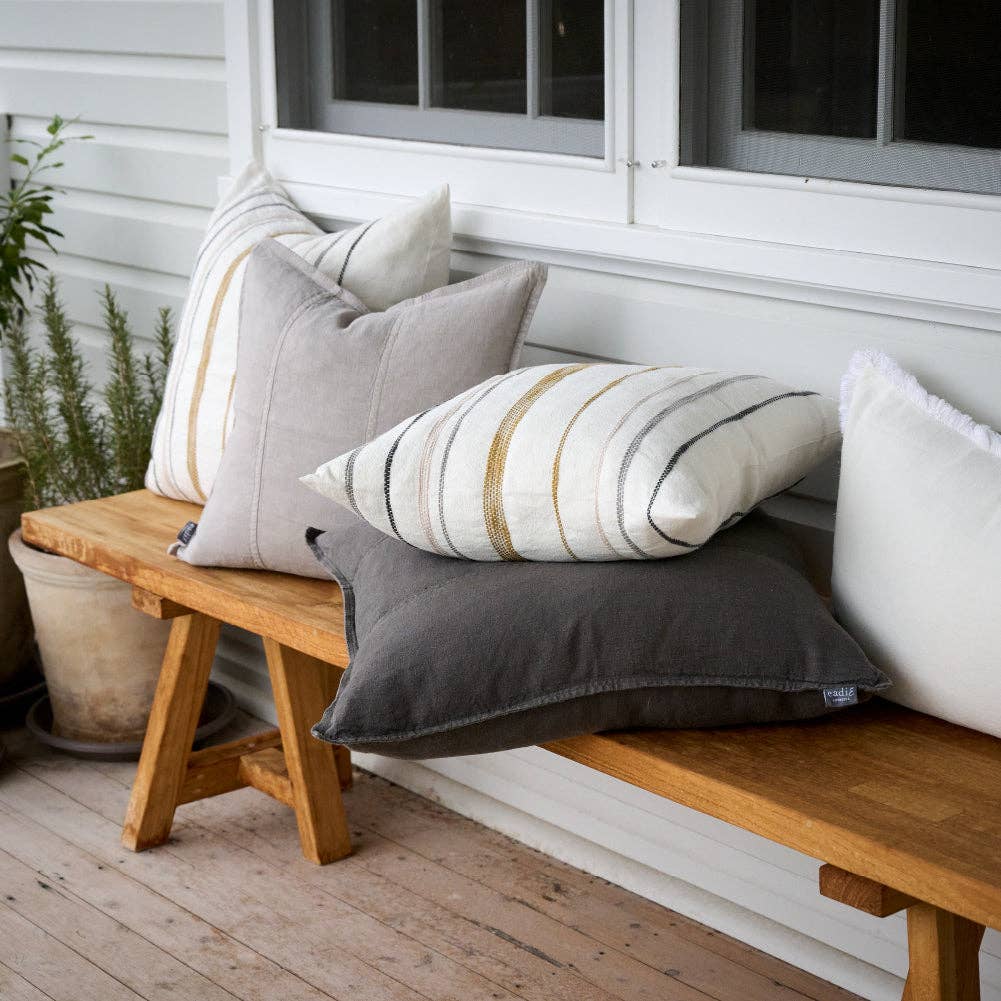 MOROR PILLOW