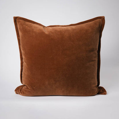 EVELYN VELVET PILLOW - NUTMEG