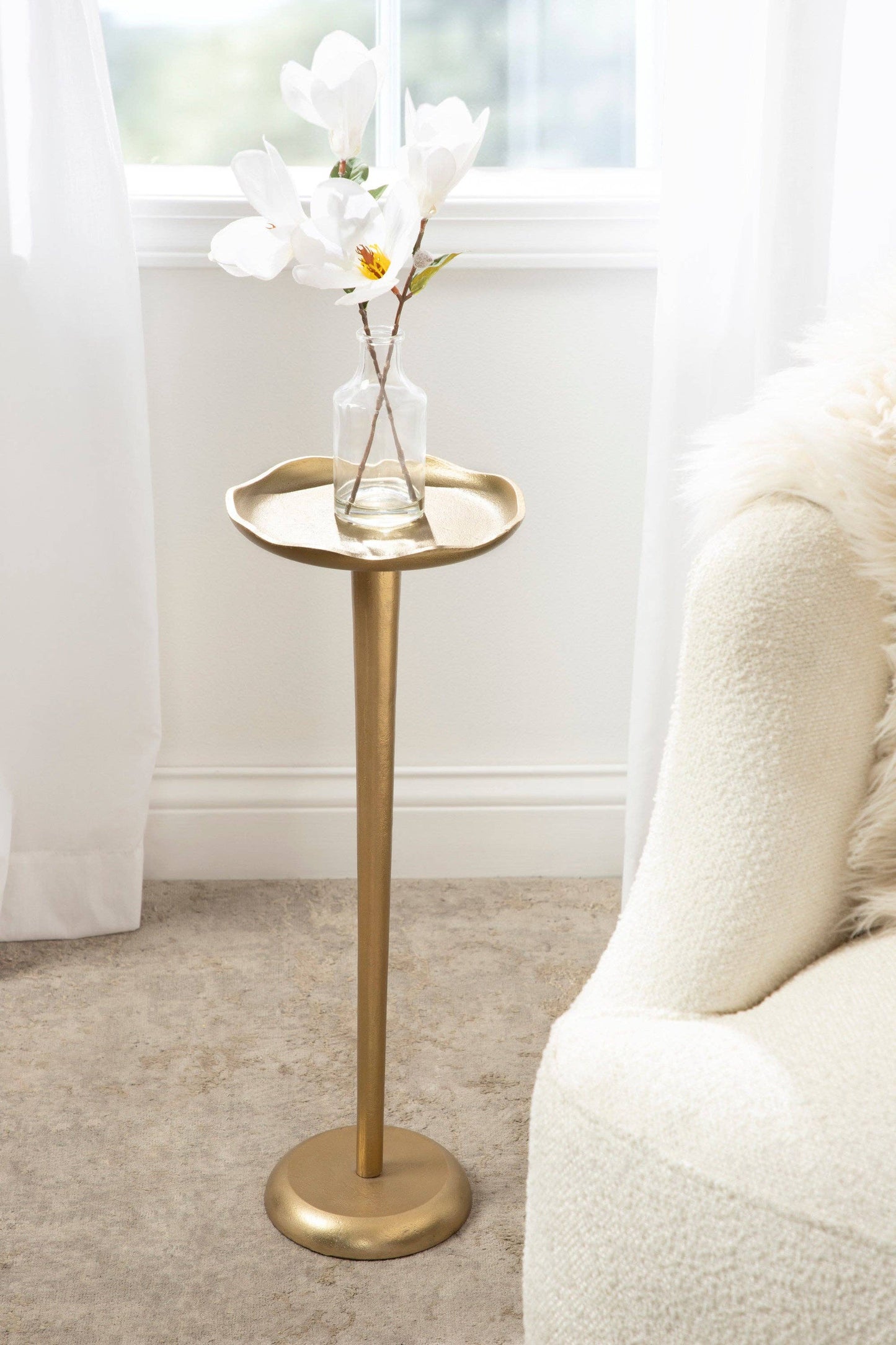 ALESSIA ROUND DRINK TABLE