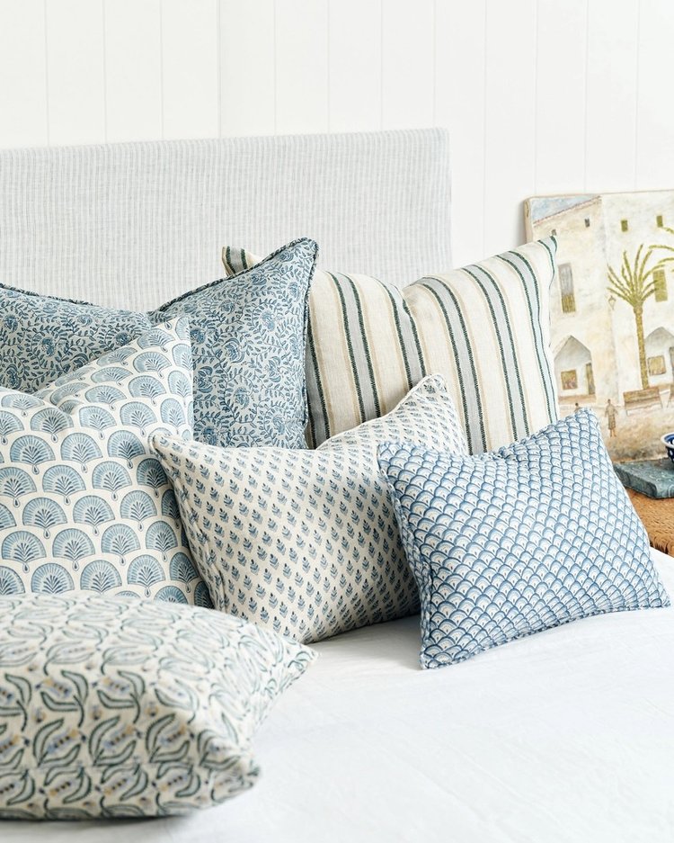 LIDO LINEN PILLOW