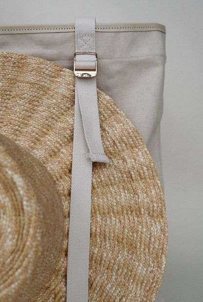 HAT & TRAVEL TOTE