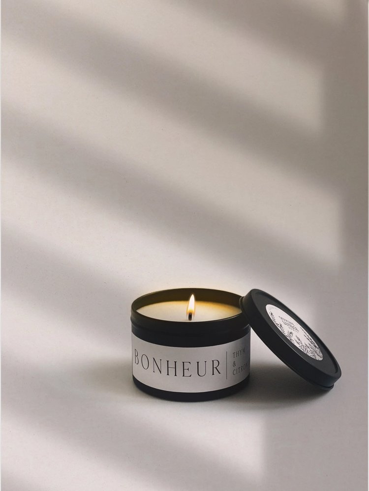 "BONHEUR" SCENTED CANDLE - THYME & LIME