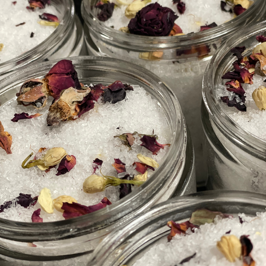 SIRENS ROOST BATH SALTS & SOAKS