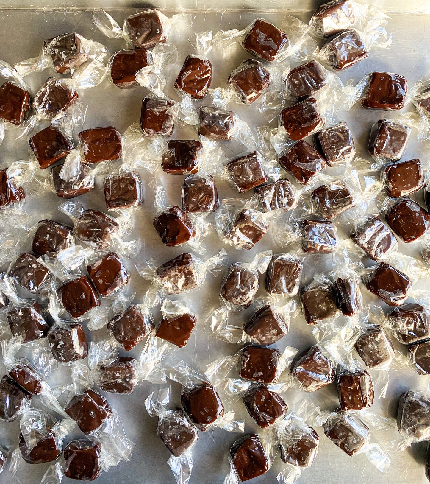 CARAMEL BOX - SALTED DARK CHOCOLATE