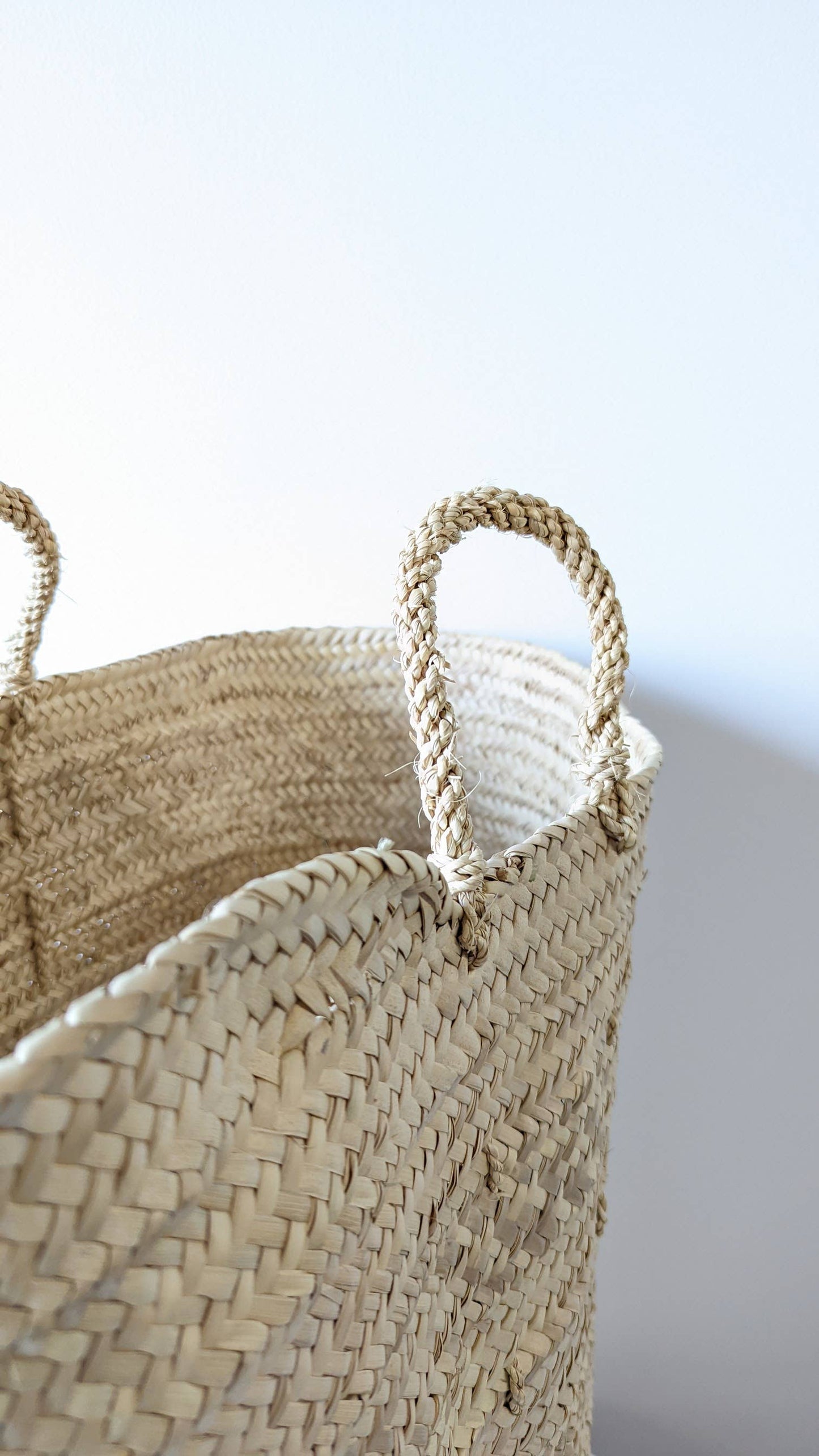 HANDMADE PALM FIBER BASKET