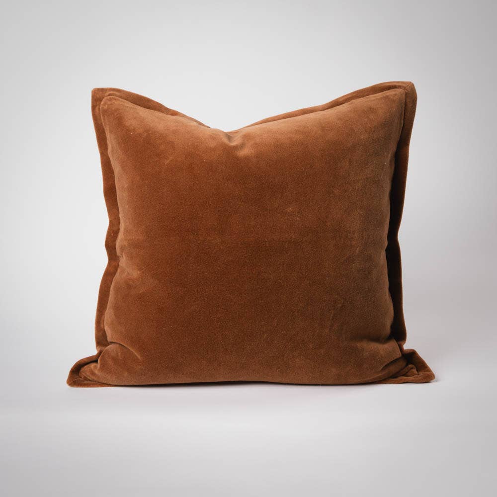 EVELYN VELVET PILLOW - NUTMEG