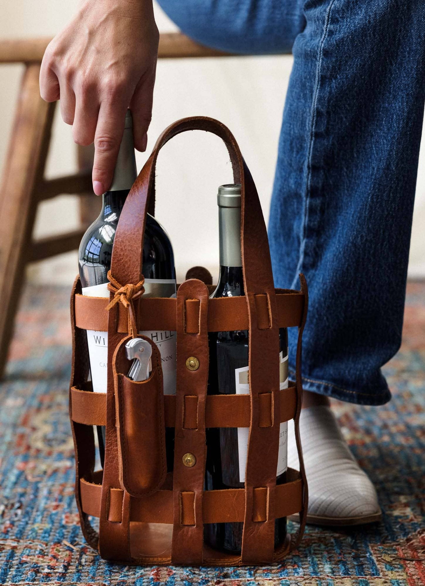 LEATHER WINE TOTE