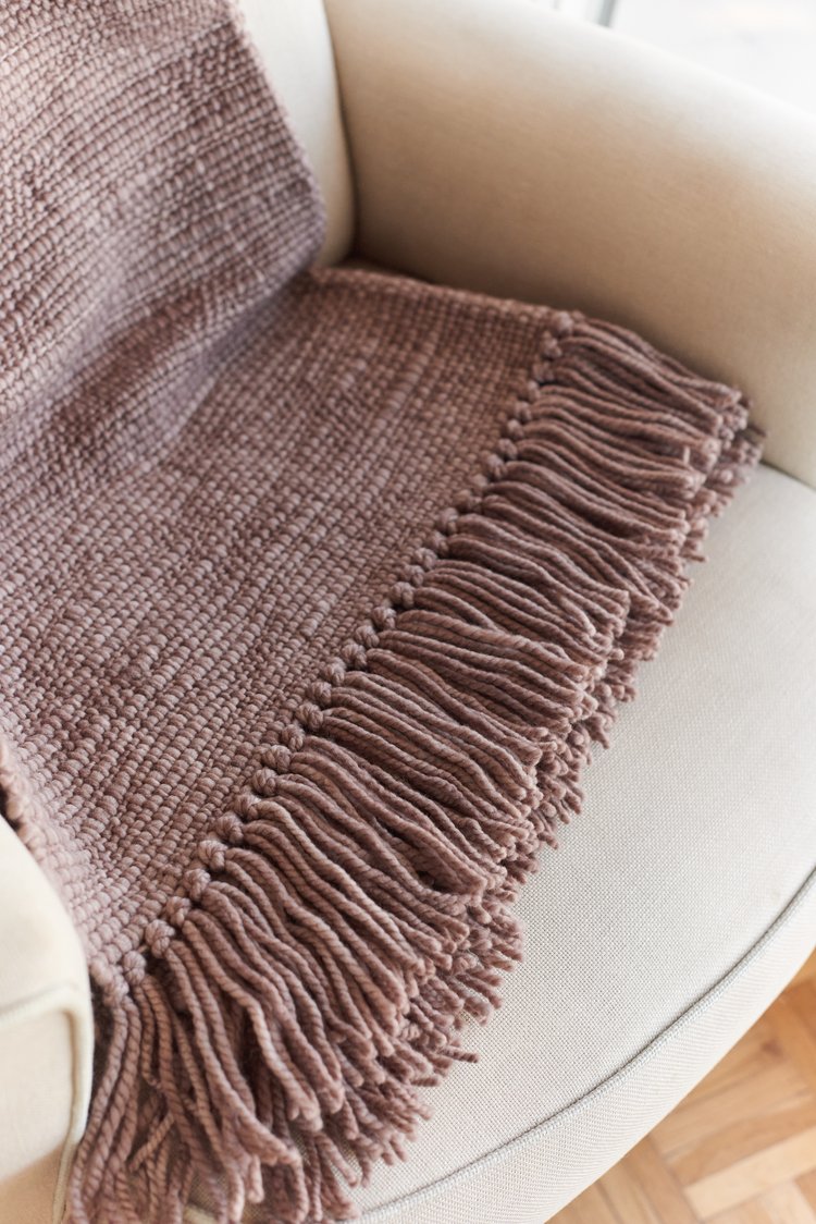 HAND-WOVEN MERINO WOOL THROW