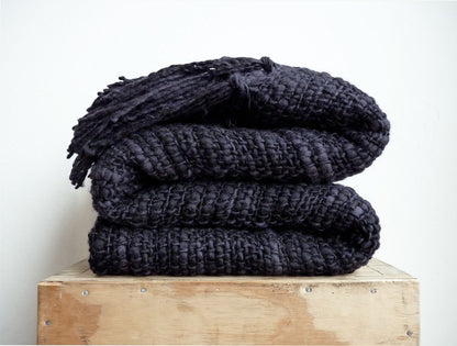 HAND-WOVEN MERINO WOOL THROW