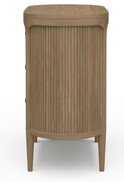 REGENT 3 DRAWER DRESSER W/ ROUND PULL KNOBS