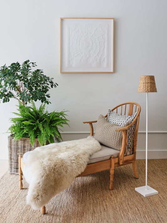 CHAISE LOUNGE