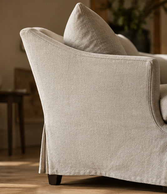 PARTHENOPE APARTMENT SOFA ("MAIDEN VOICE")