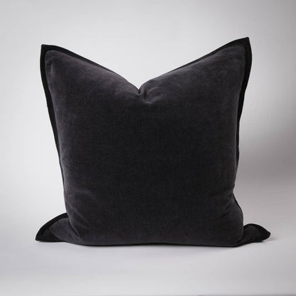 EVEIYN VELEVT PILLOW -MIDNIGHT