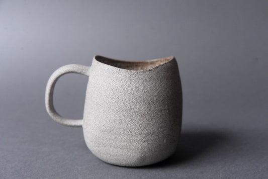 STONEWARE - MUGS WITH HANDLE